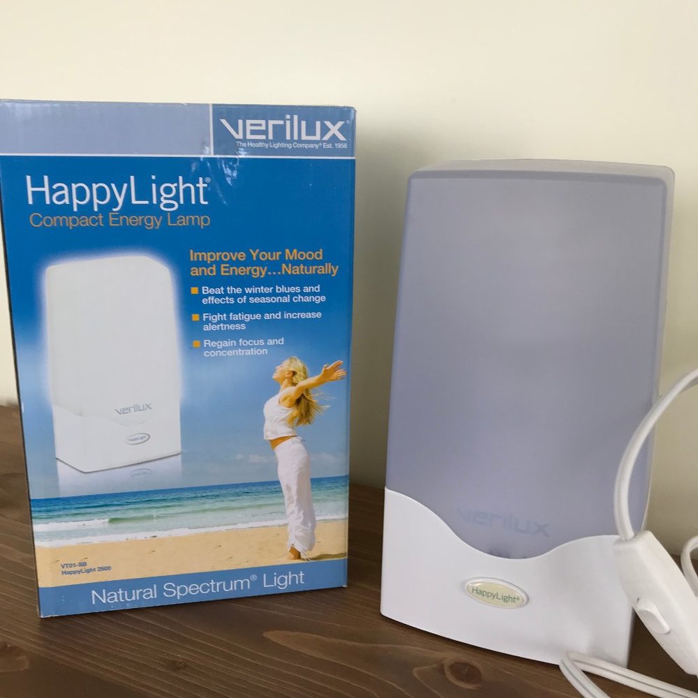 Verilux Happy Light Natural Spectrum Desktop 9" Compact Lamp VT01-SB 2500 - Picture 3 of 6